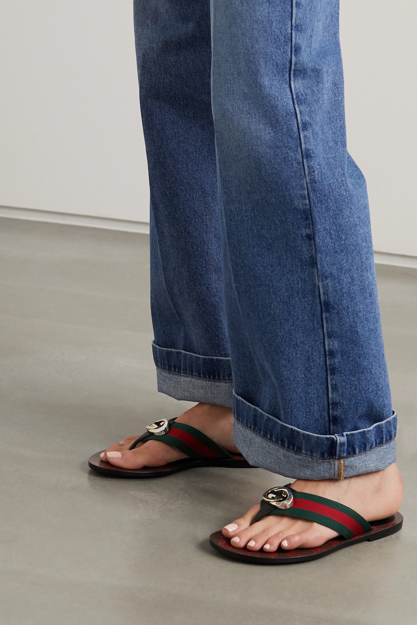 Kika Canvas Gucci Kika Thong Sandals Blue GUCCI Kika Logo - Main Image