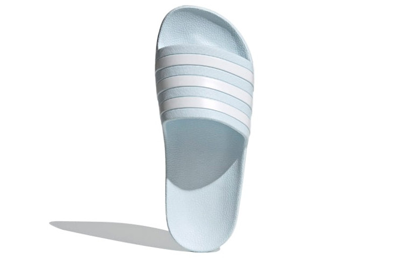 adidas (WMNS) adidas Adilette Aqua Slide 'Halo Blue' FY8106 outlook