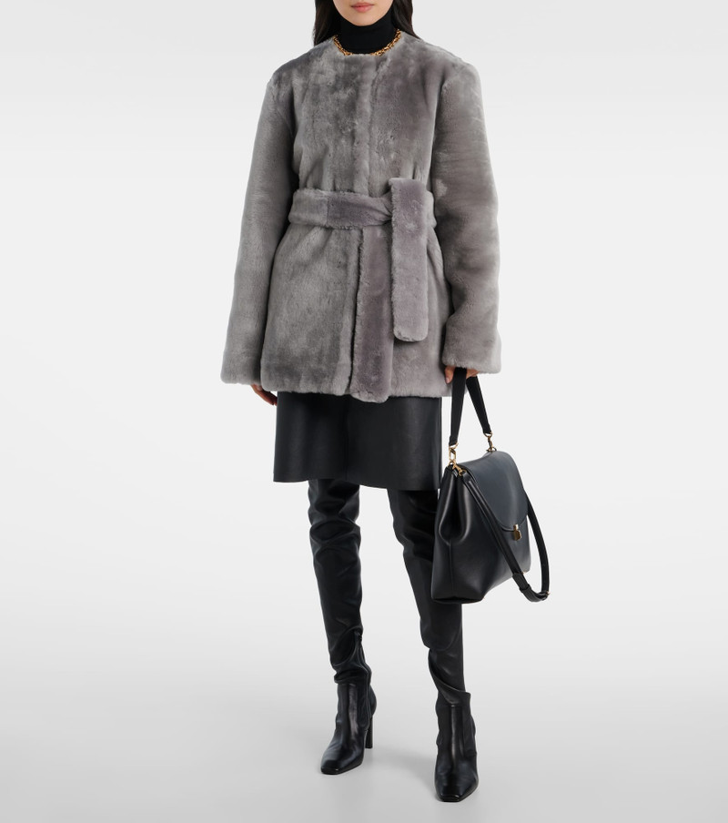 Totême Shearling jacket outlook