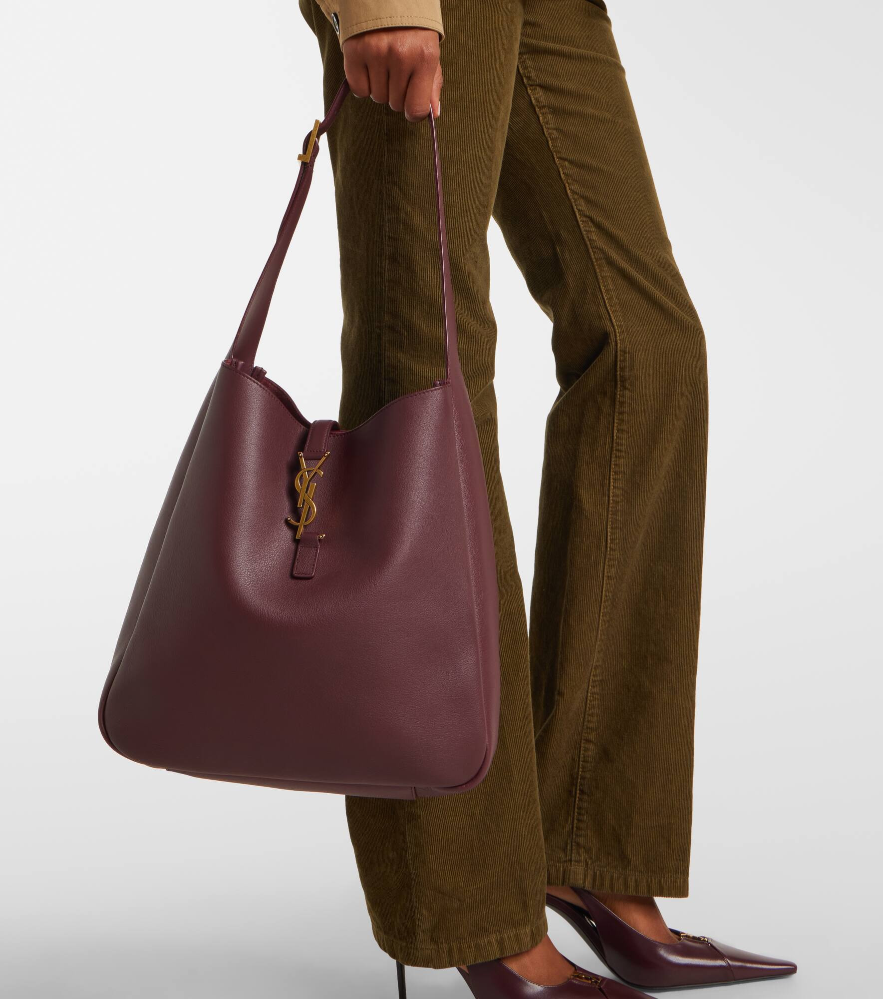 Le 5 à 7 Large leather shoulder bag - 7