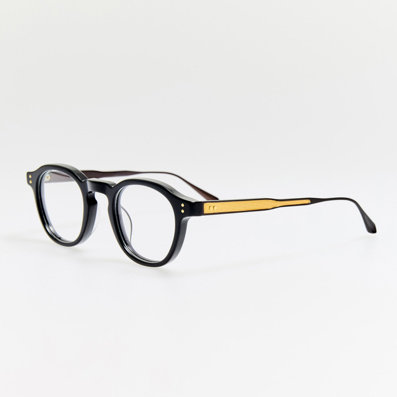 LINDA FARROW Heath Optical in Black outlook