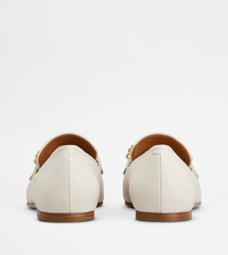Tod's LOAFERS IN LEATHER - WHITE outlook