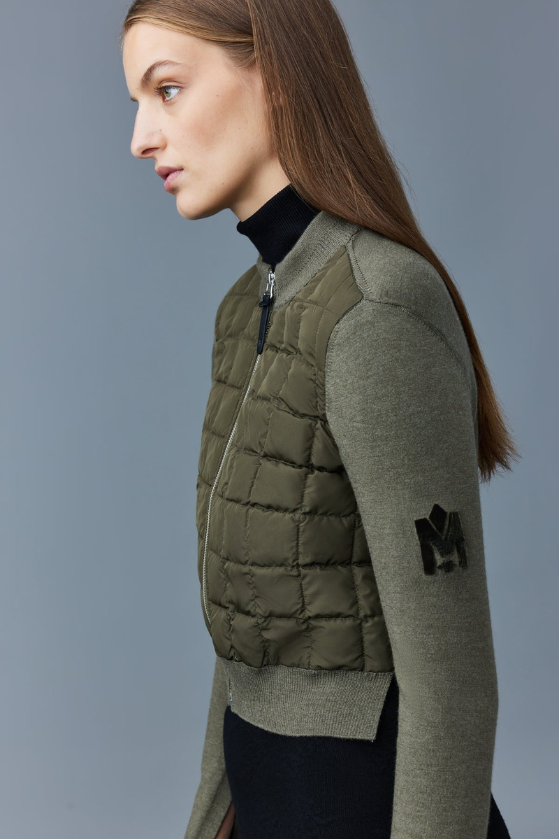 PEACHE recycled hybrid crop pullover 4