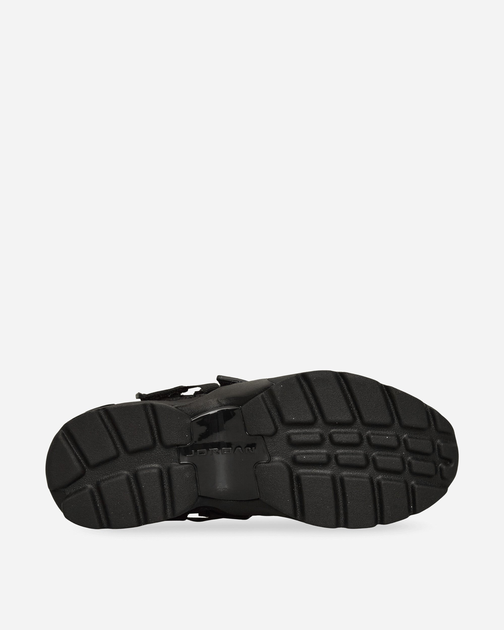 Women's Jordan Trunner LX Sneakers Black - 5