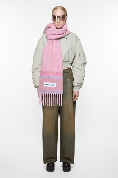 Acne Studios Fringed scarf logo - Pink outlook