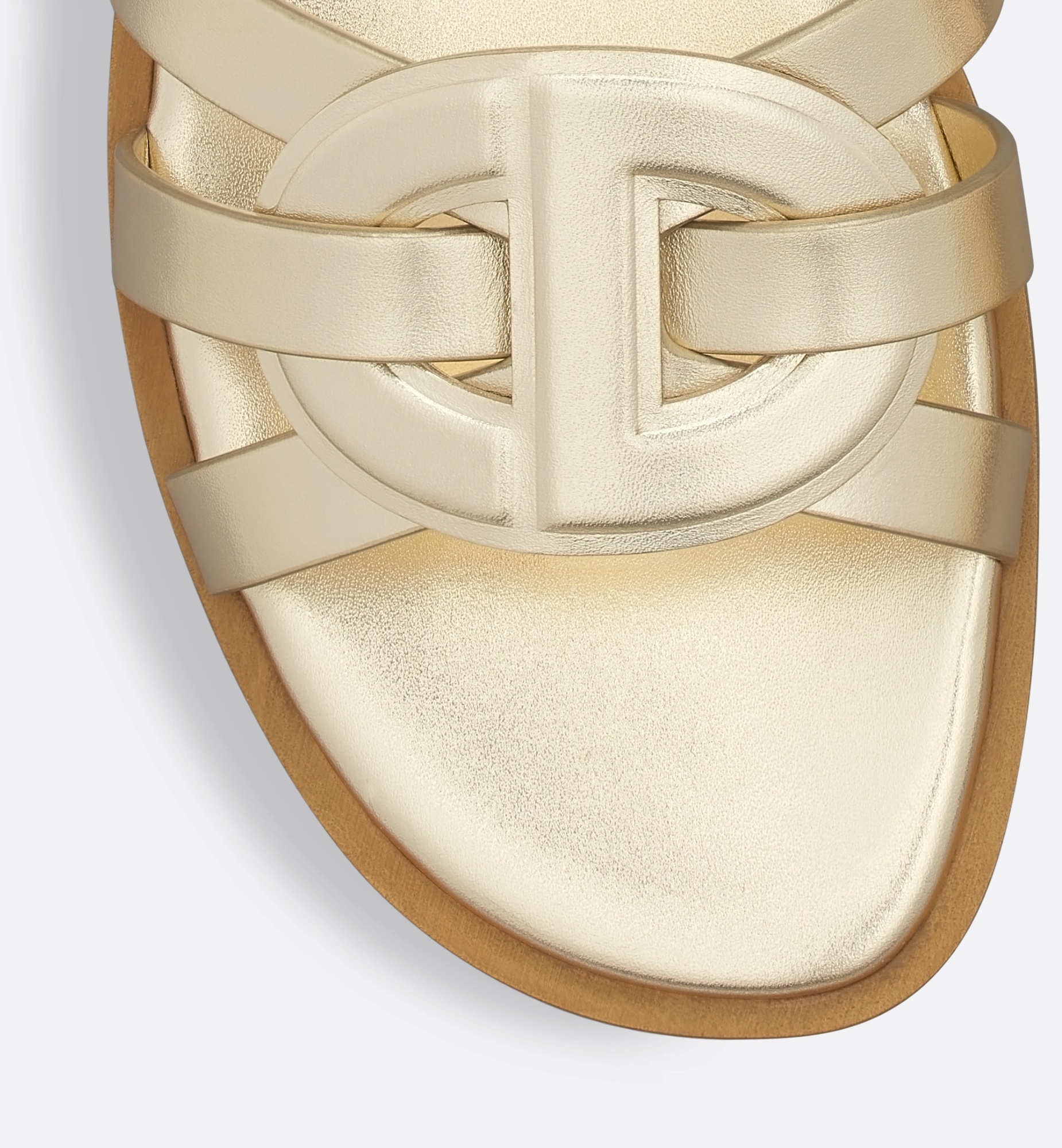 D-Club Slide - 4