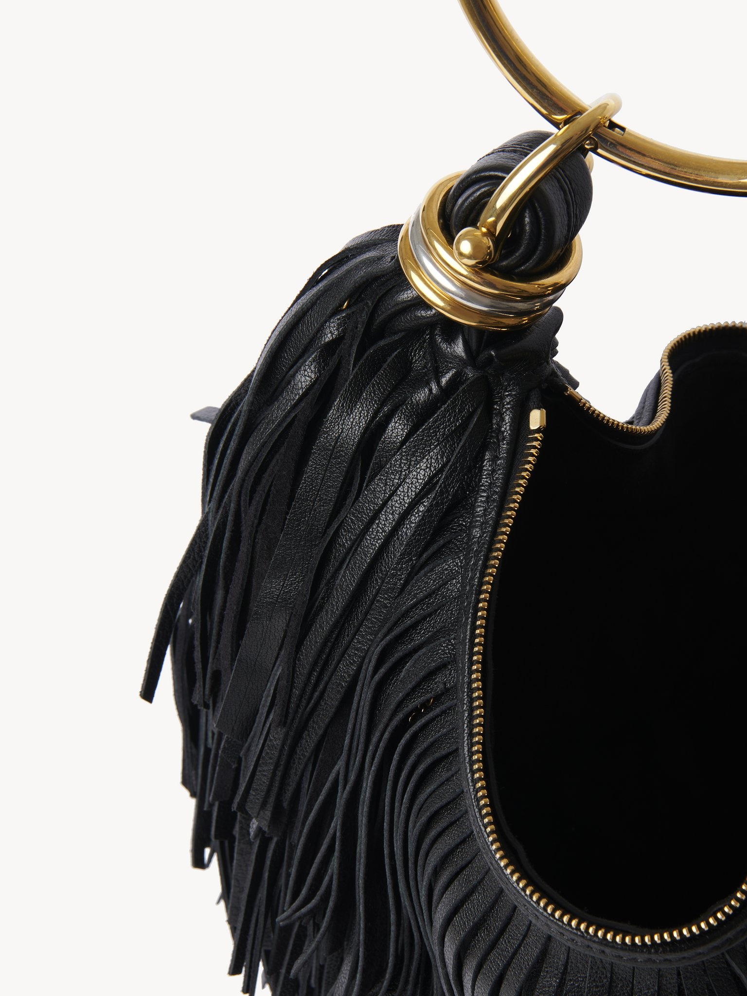 SMALL BRACELET HOBO BAG IN FRINGED LEATHER - 5