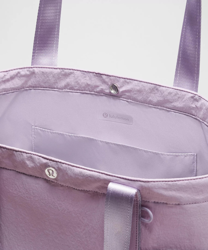 Daily Multi-Pocket Tote Bag 20L 4