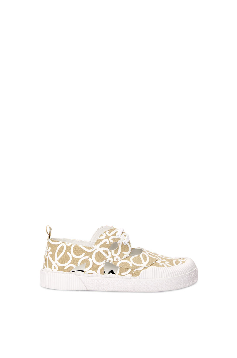 Terra vulca lace-up shoe in canvas 1