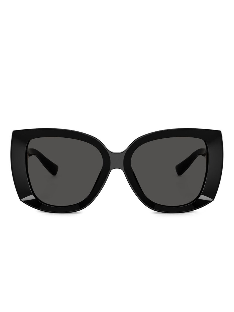 oversize-frame sunglasses 1