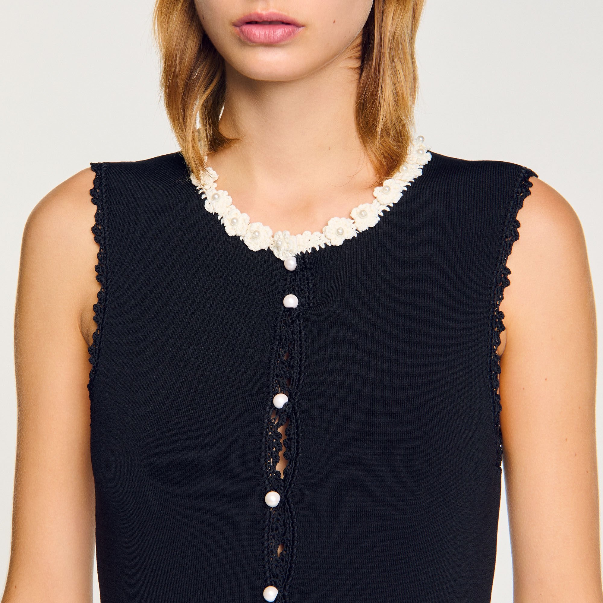 MAXI DRESS WITH CROCHET DETAILING - 3