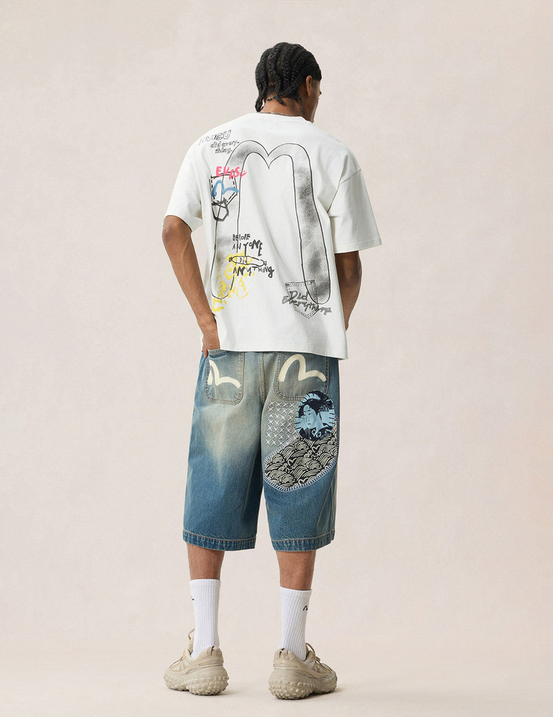 Hand-drawn Daicock and Multi-pocket Graffiti T-shirt 6