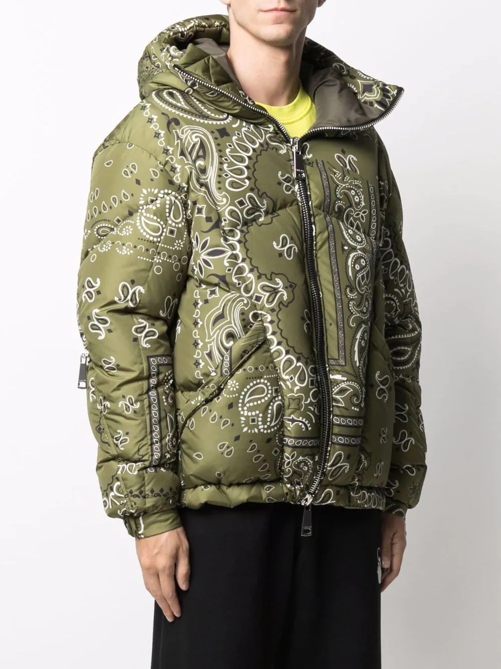 bandana-print hooded puffer jacket - 3