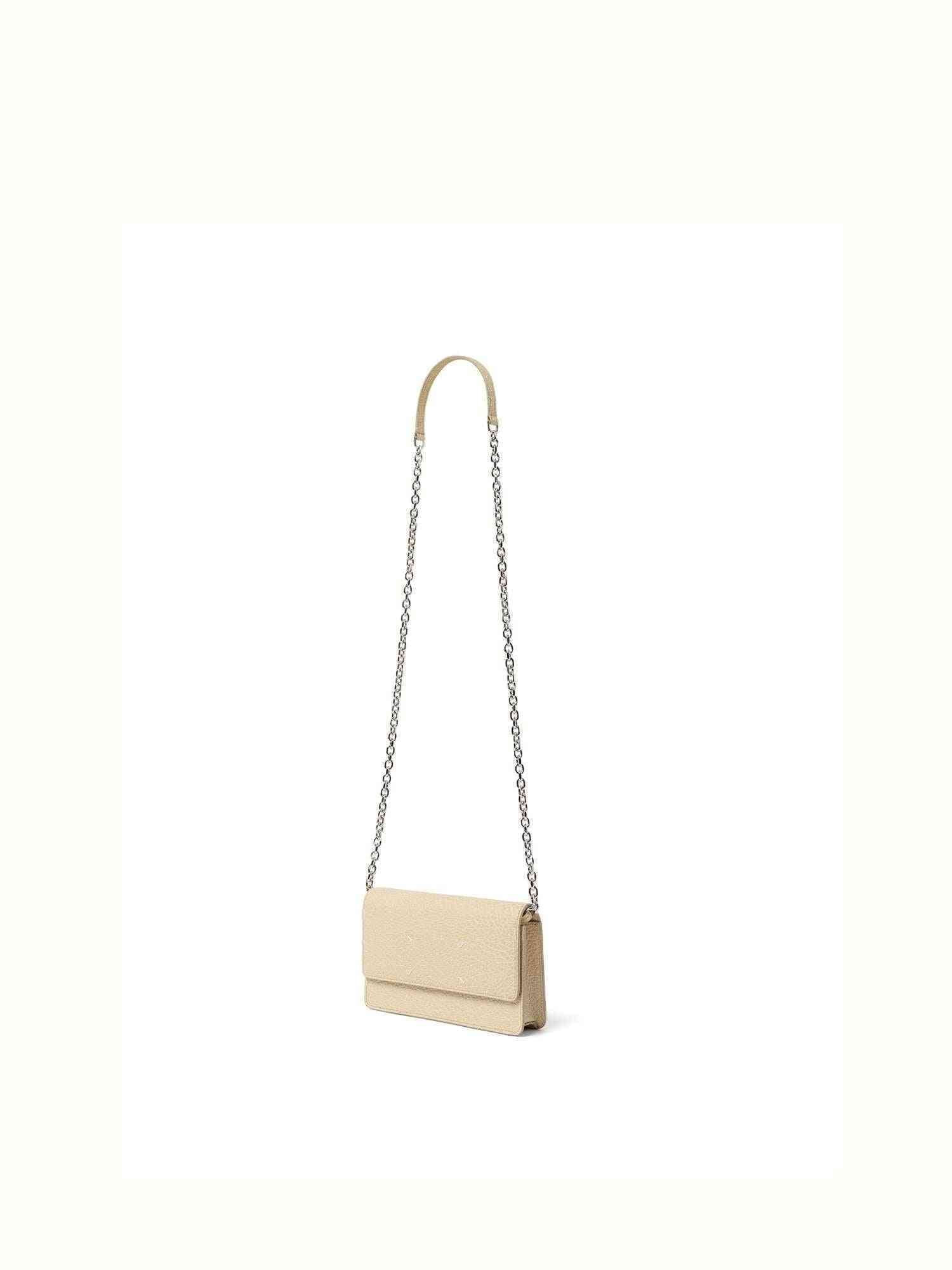 Wallet on Chain Medium in Amande - 2