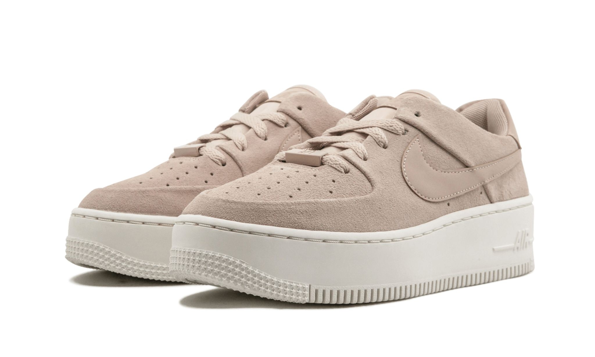 W AF1 Sage Low "Particle Beige" - 2