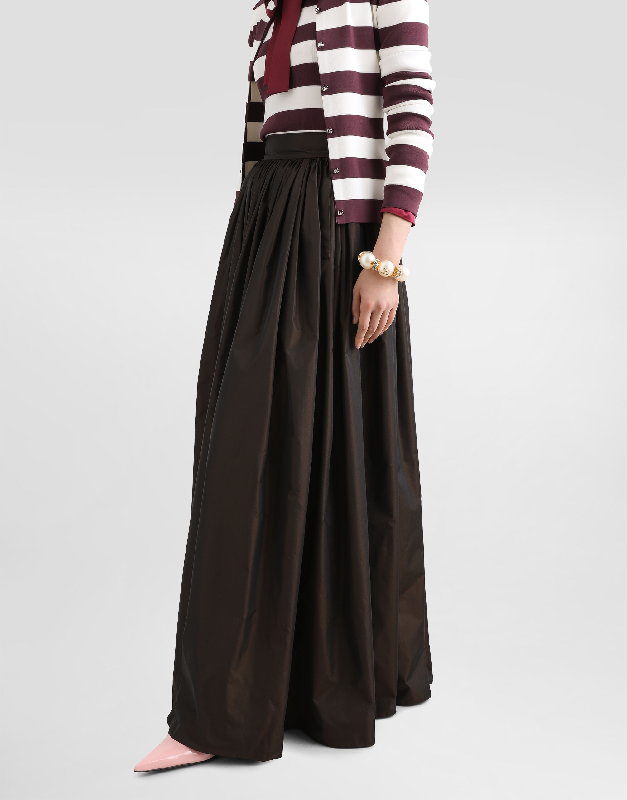 Long circle skirt in iridescent taffeta - 4