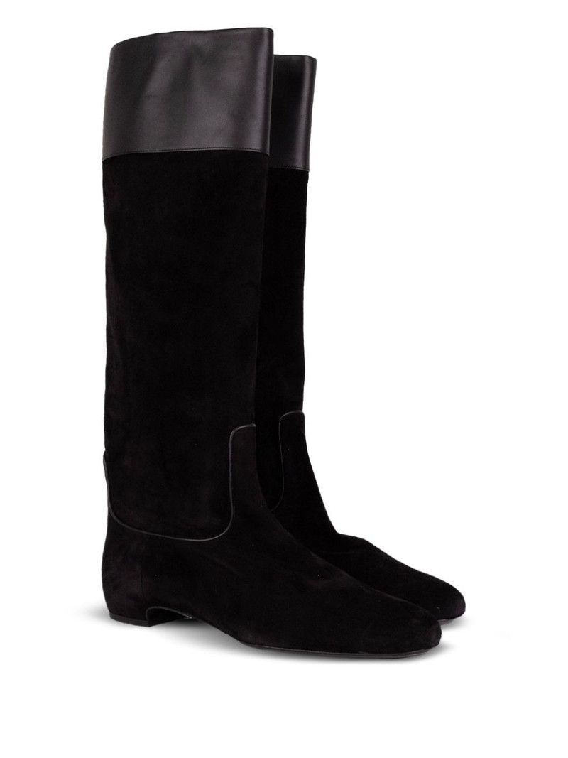 Roger Vivier suede boots outlook