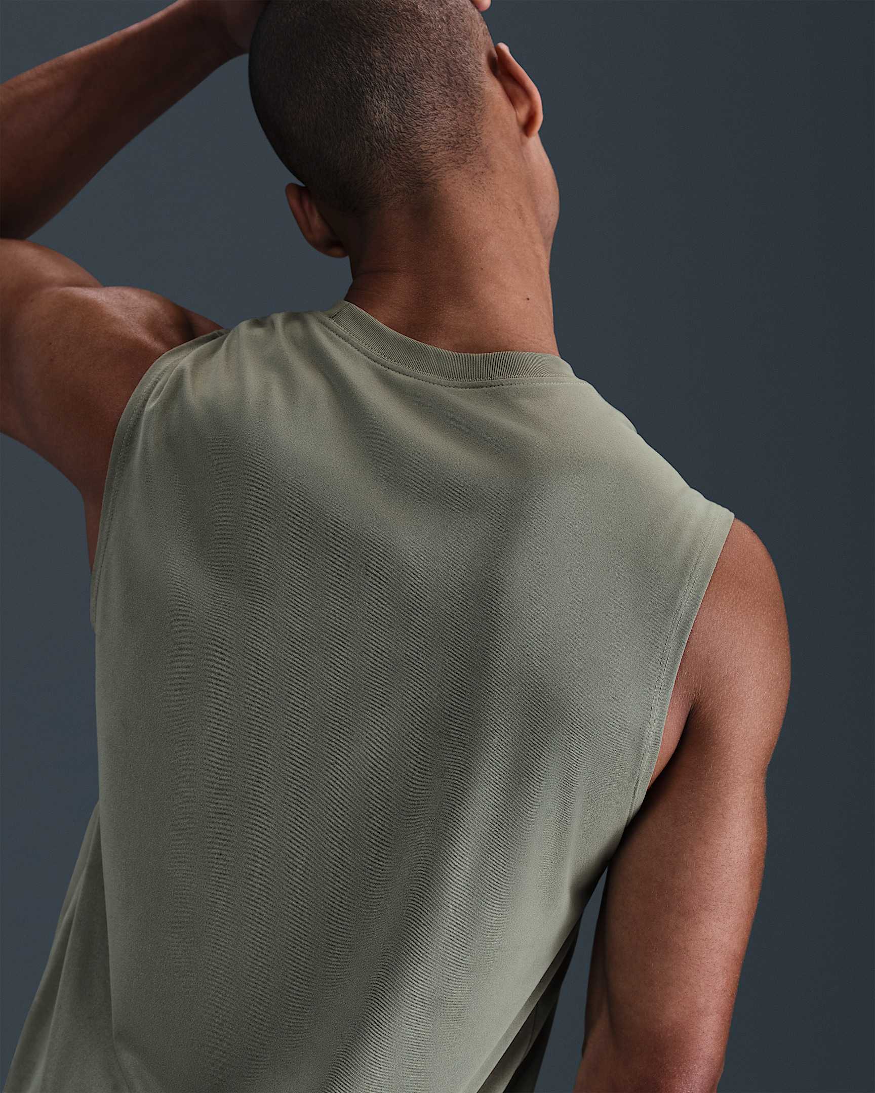 Nike Dri-FIT Legend Men's Sleeveless Fitness T-Shirt - 2