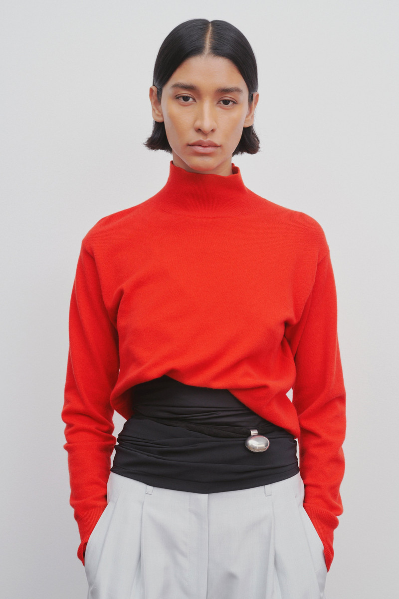 Callan Top in Cashmere 3