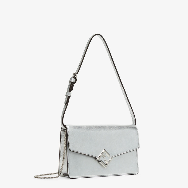 FENDI FF Diamonds Wallet On Chain outlook