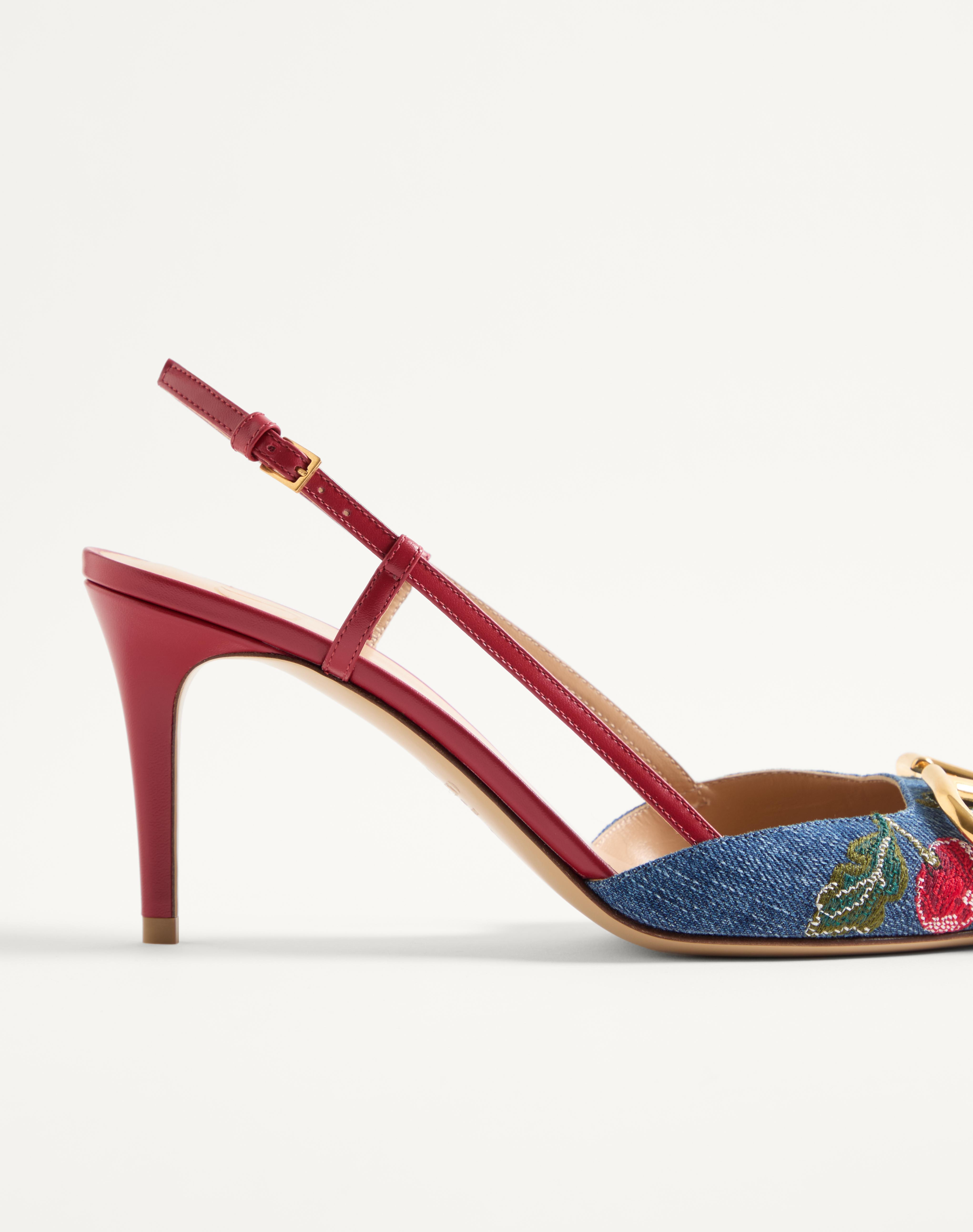 VLOGO SIGNATURE SLINGBACK PUMPS IN DENIM WITH CHERRYFIC EMBROIDERY 80MM - 7