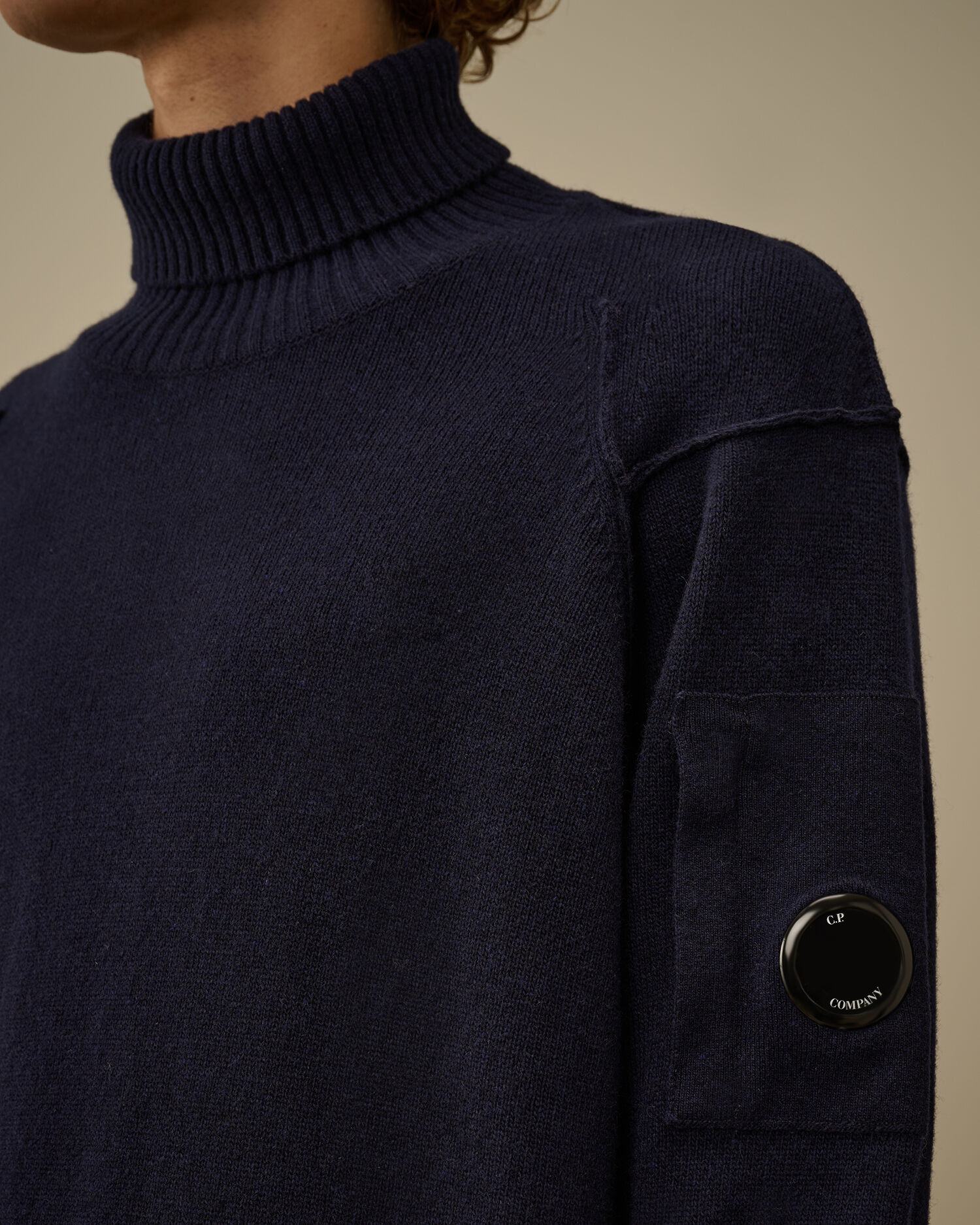 Lambswool GRS Turtleneck Sweater - 5