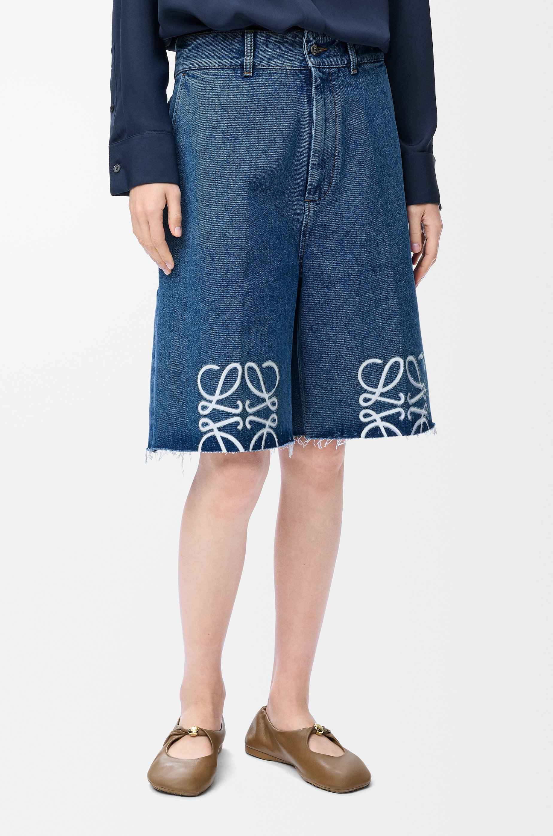 Anagram shorts in denim - 3