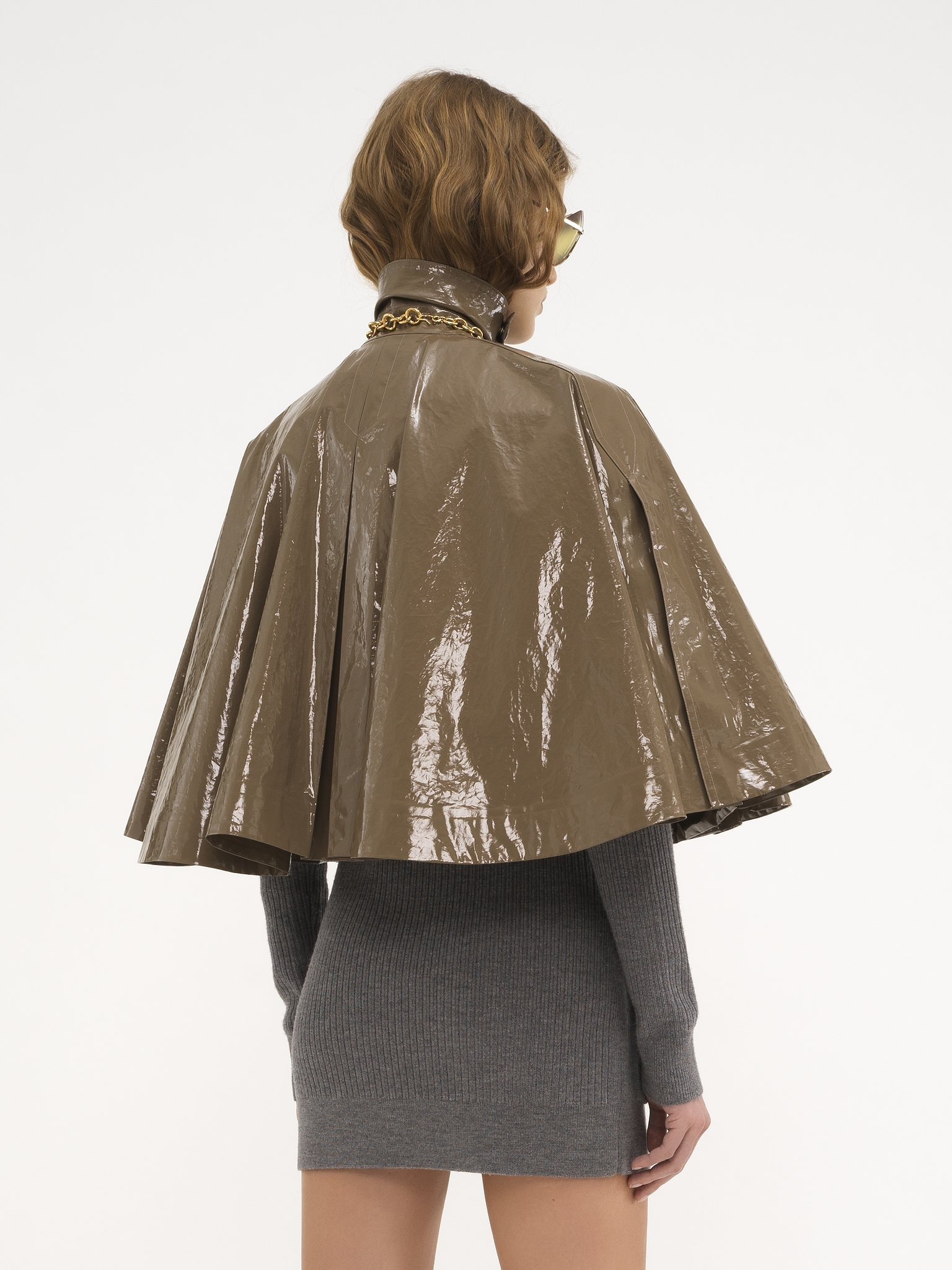 SHORT CAPE IN LACQUERED SHINY COTTON - 5