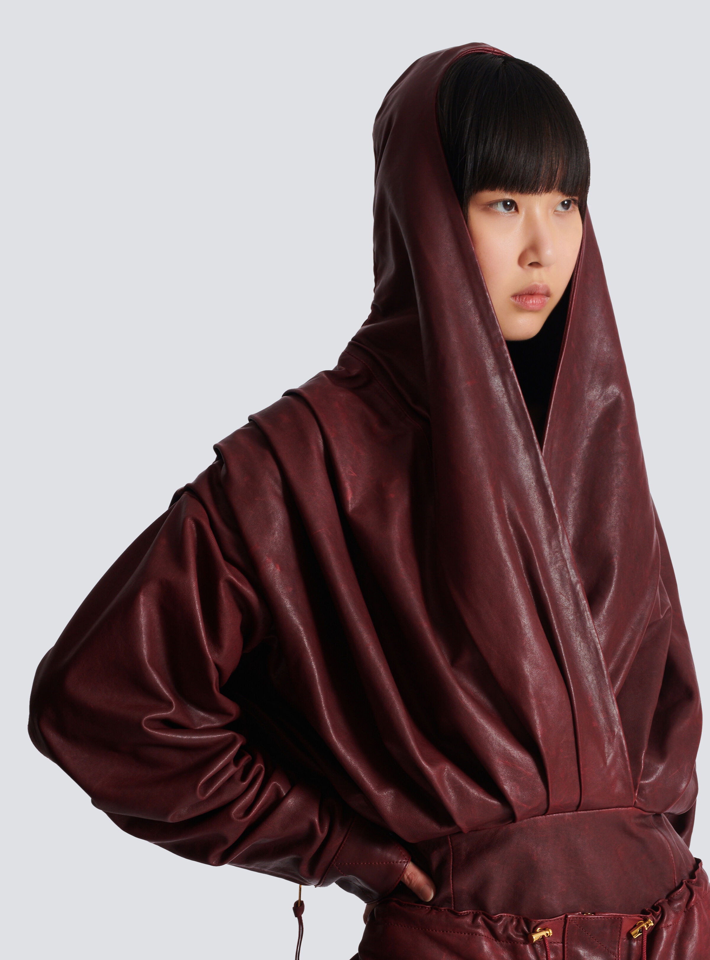 Short hooded dress in washed lambskin - 7