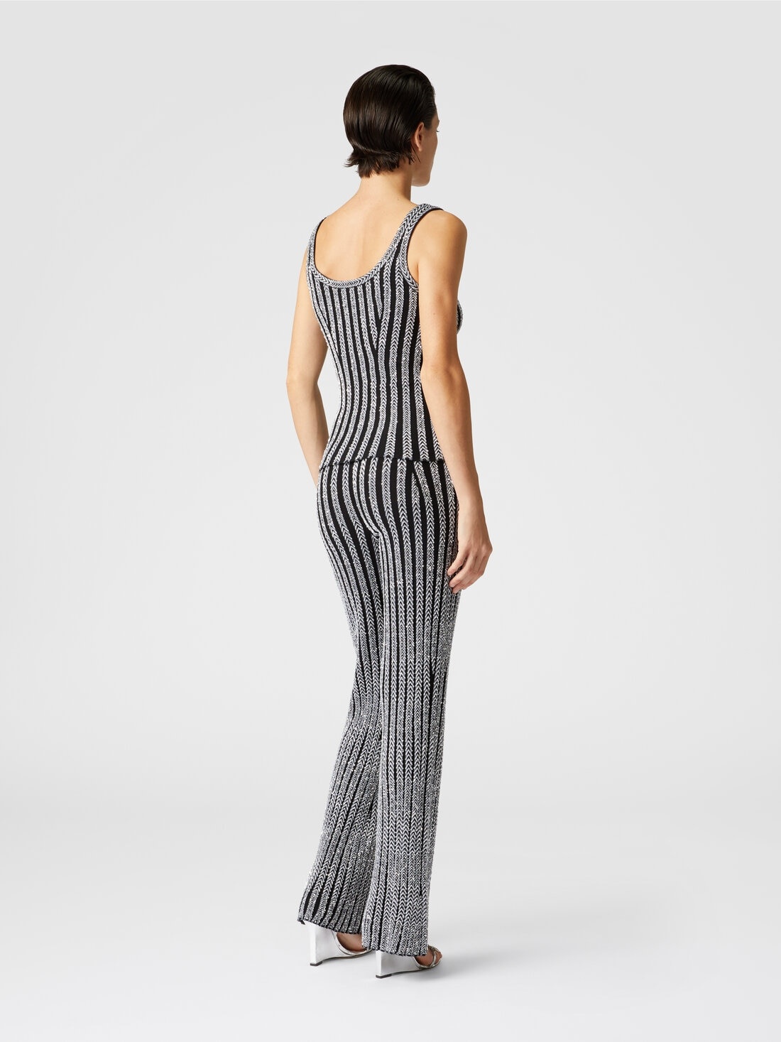 Ribbed flare zig zag trousers with sequins - 3