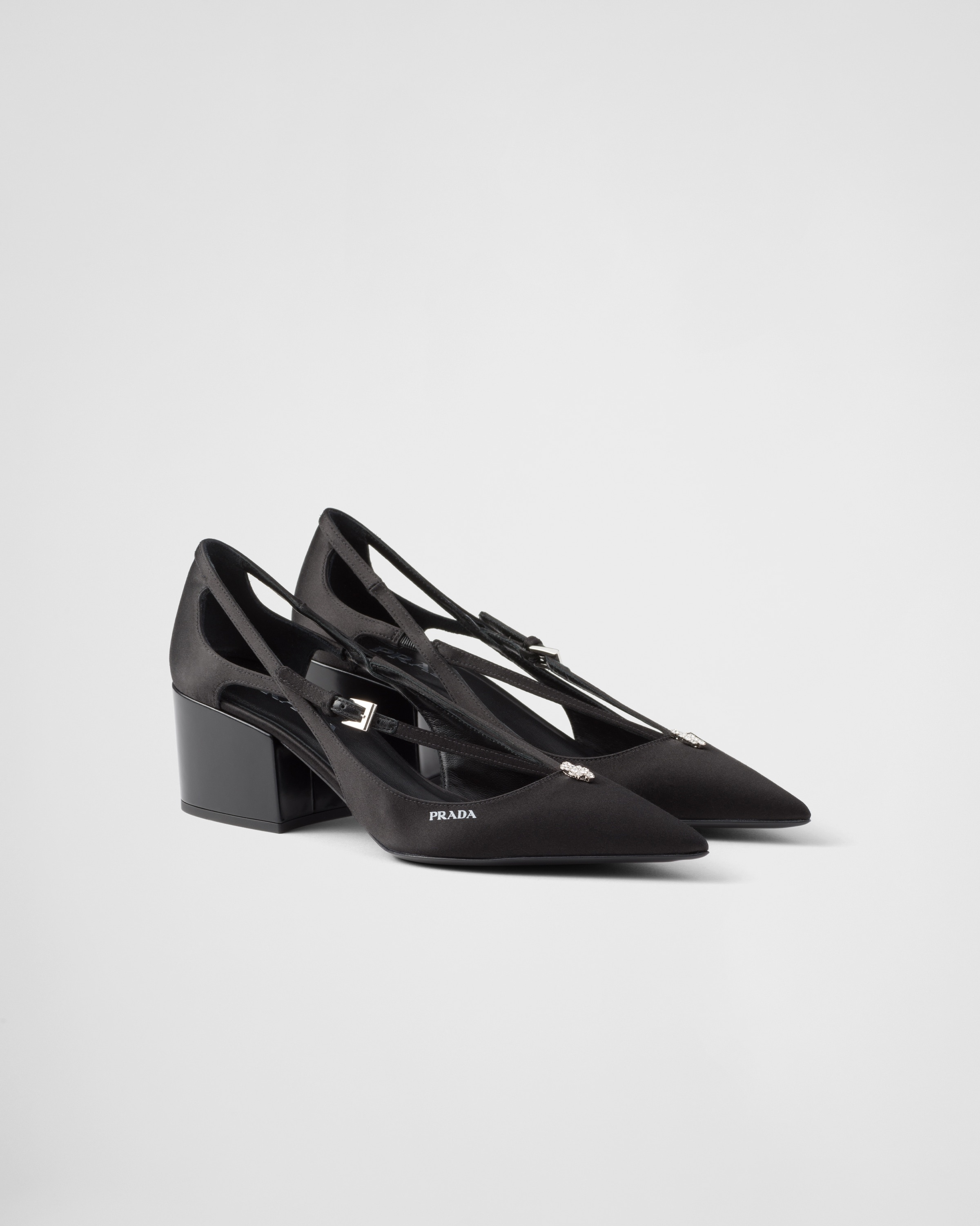 Satin cut-out pumps - 1