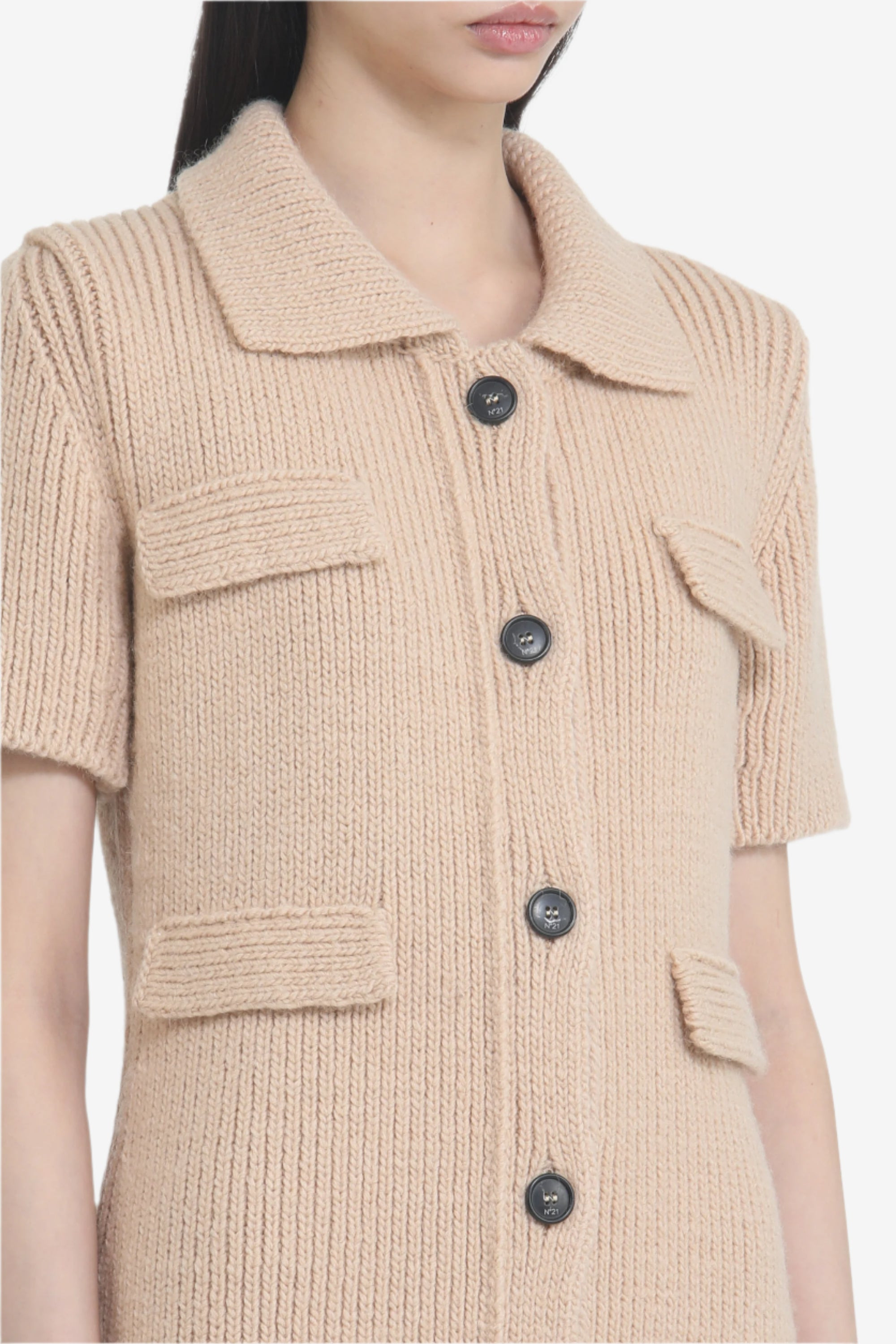 SHORT-SLEEVED KNITTED DRESS WITH COLLAR - 5