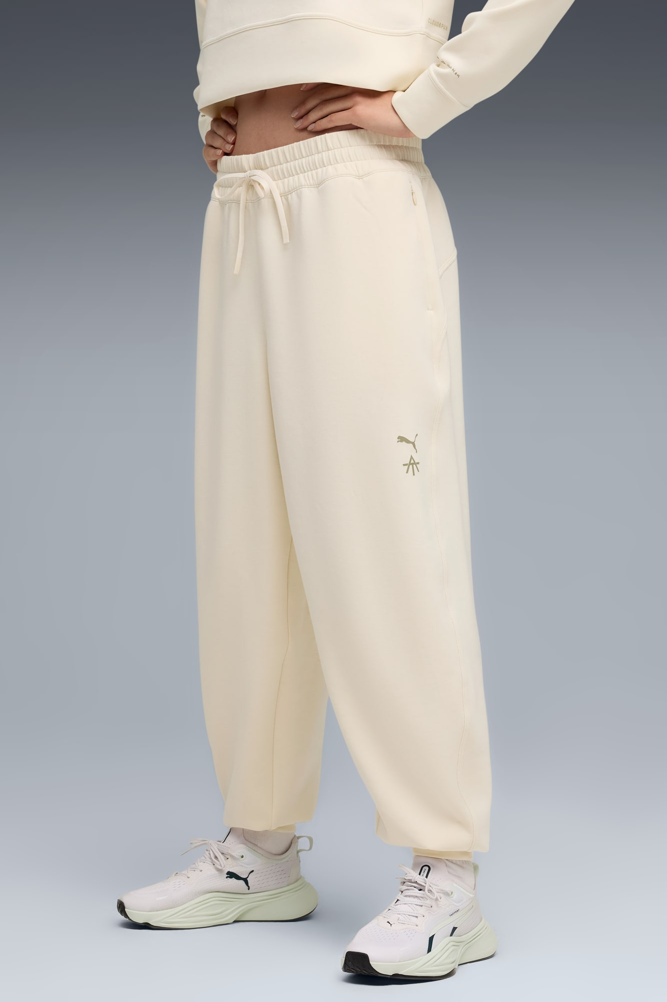 PUMA X AT W CLOUDSPUN JOGGER Women - 3