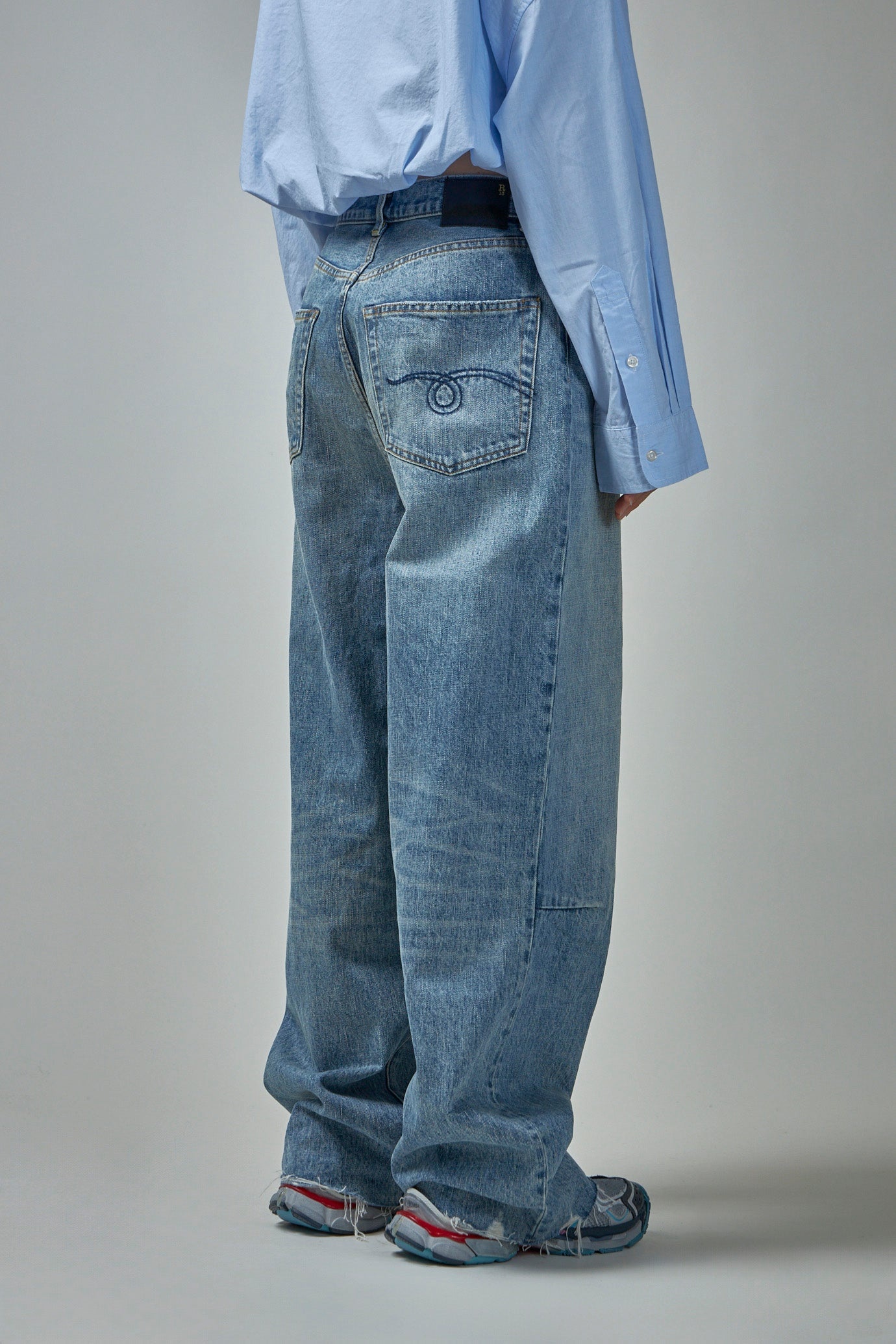 Wayne Articulated Knee Jean - 3