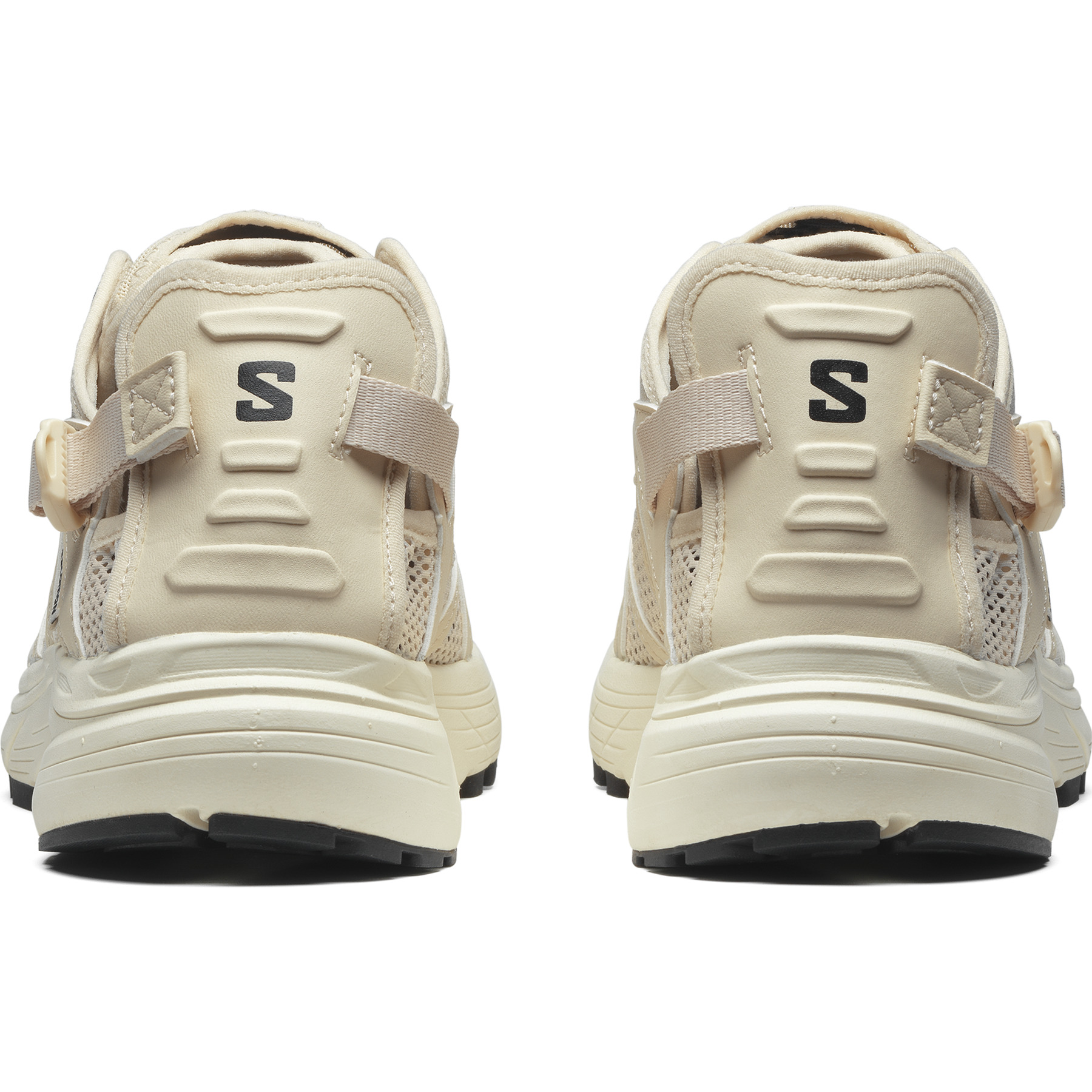 salomon techsonic ベージュ　24.5 Salomon's Techsonic Is the Perfect Summer Sneaker-Sandal
