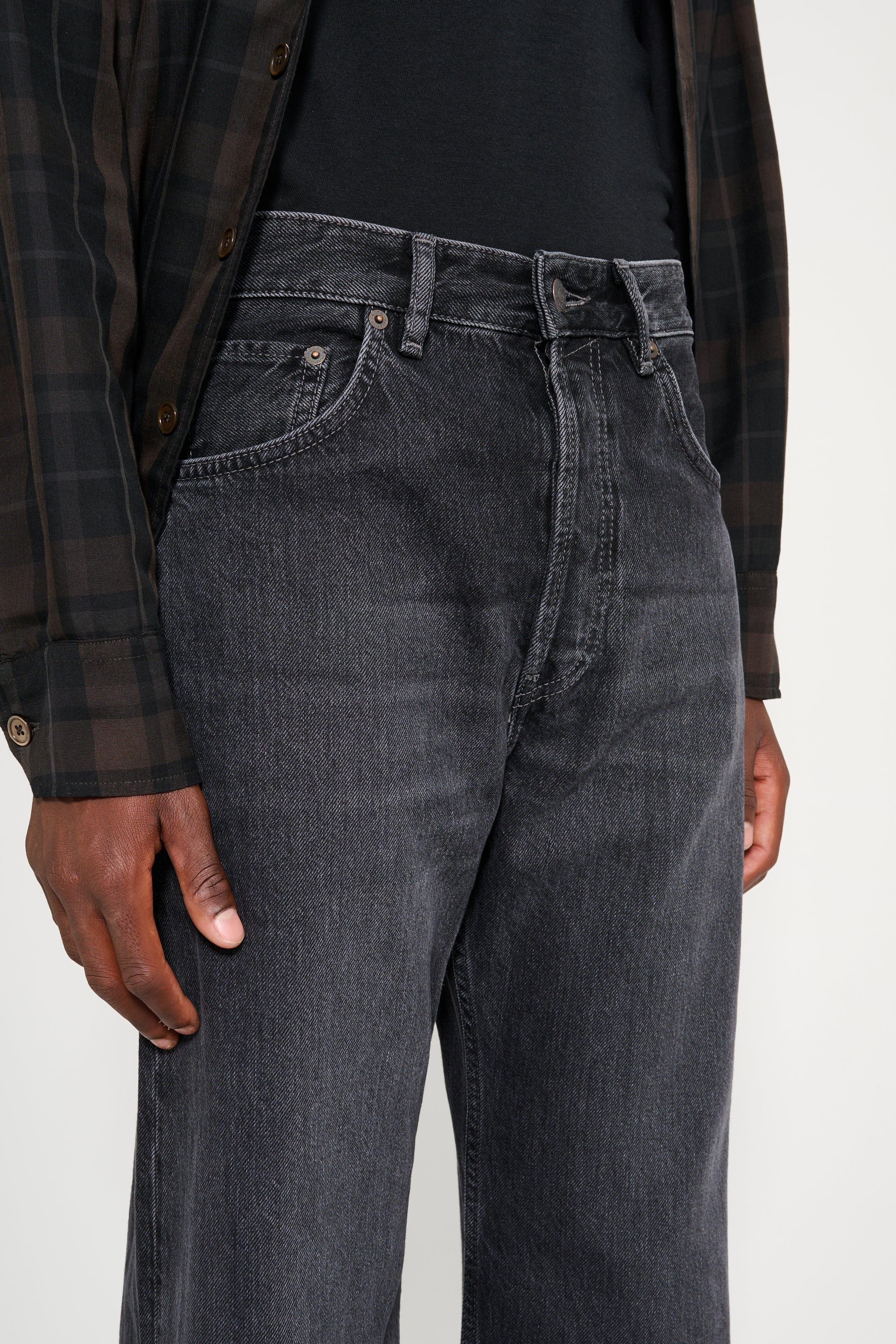 ACNE STUDIOS 2021M LOOSE JEANS VINTAGE BLACK - 4