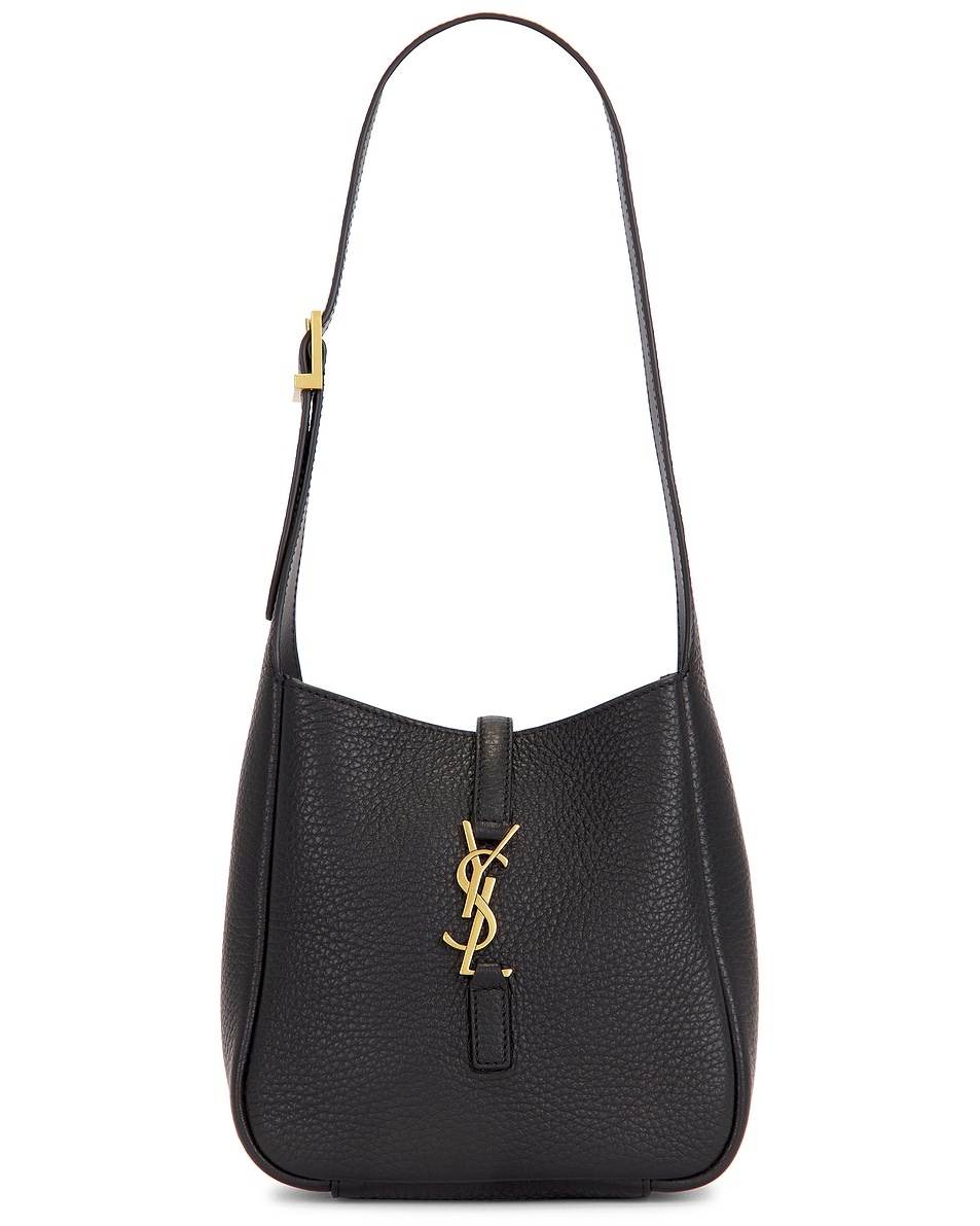 【SAINT LAURENT】MINI LE 5 A 7 ホーボーバッグ Saint Laurent Mini Le 5 à 7 Shoulder Bag | Black | FARFETCH