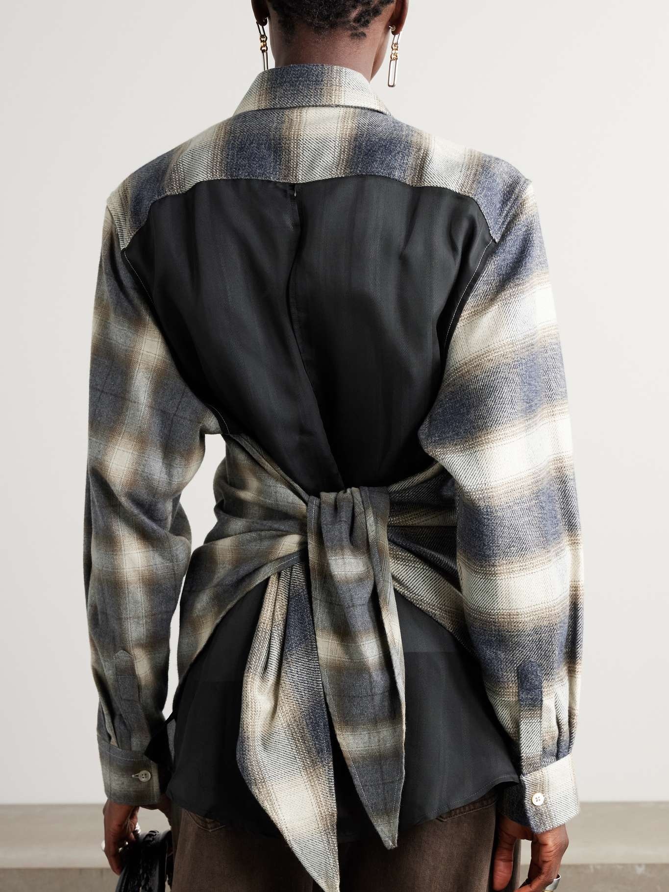 Apron open-back checked and striped cotton-flannel and twill shirt - 4