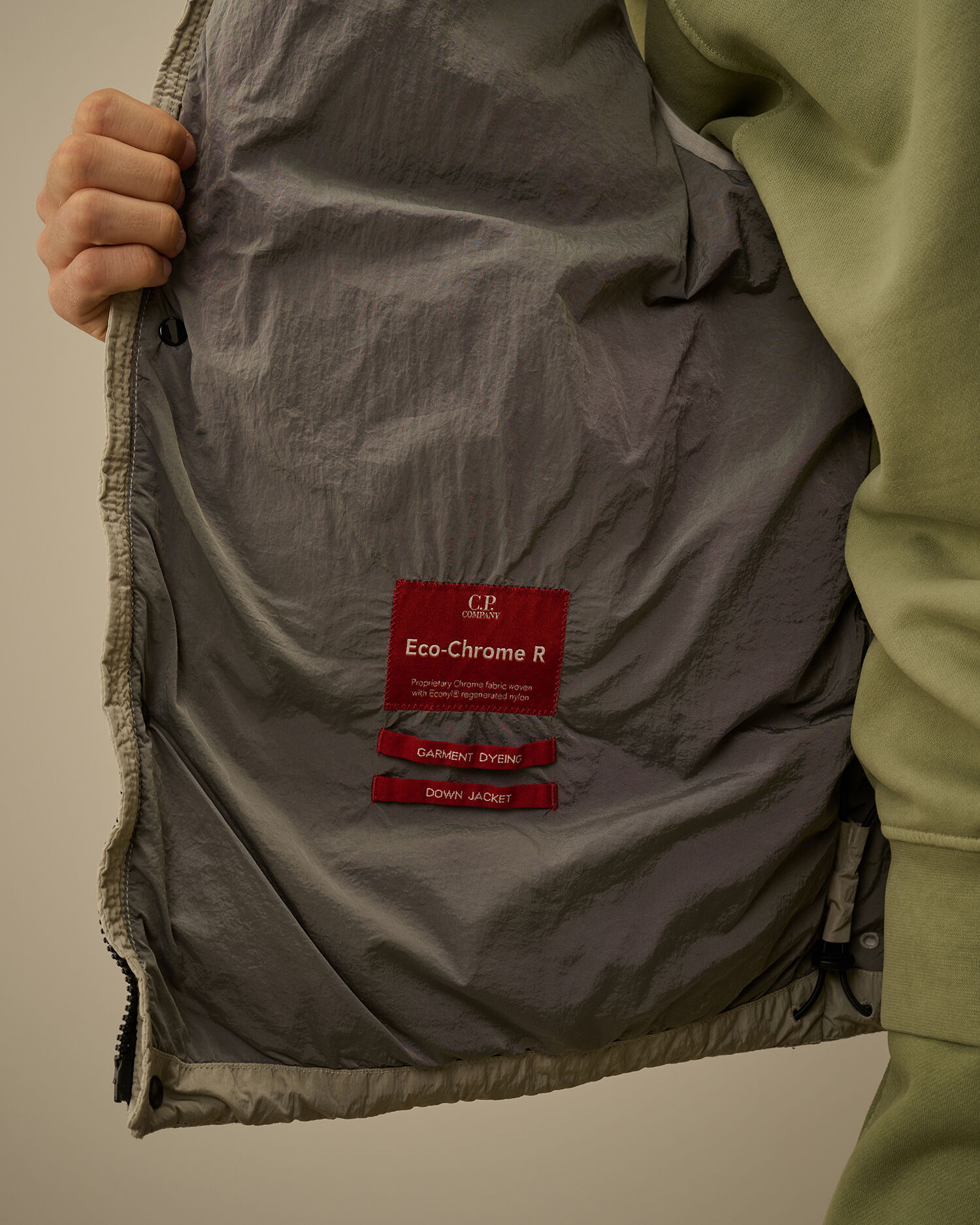 Eco-Chrome R Mixed Hooded Down Gilet - 7