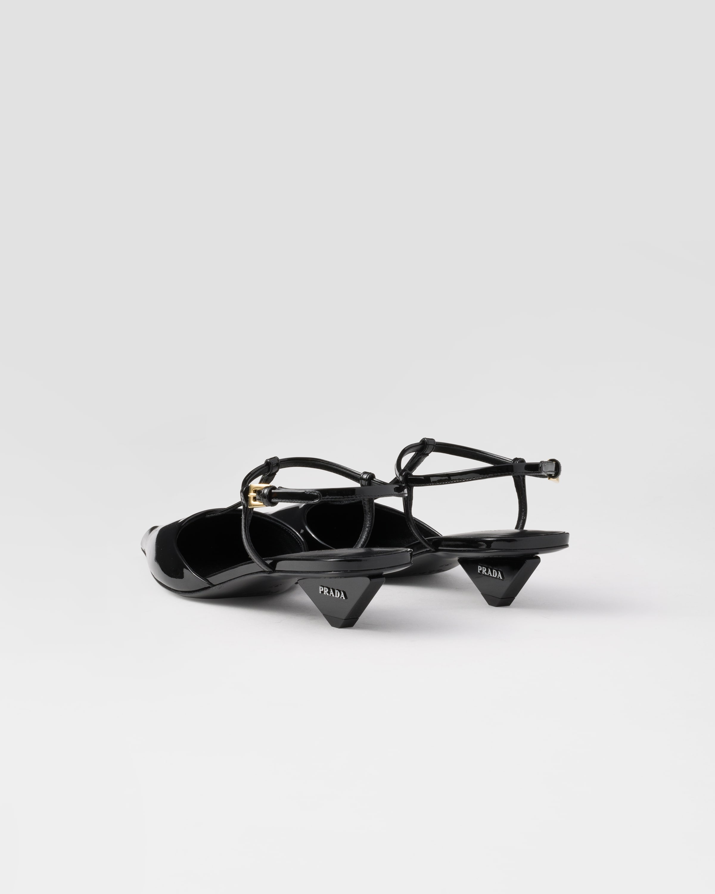 Patent leather slingback pumps - 4