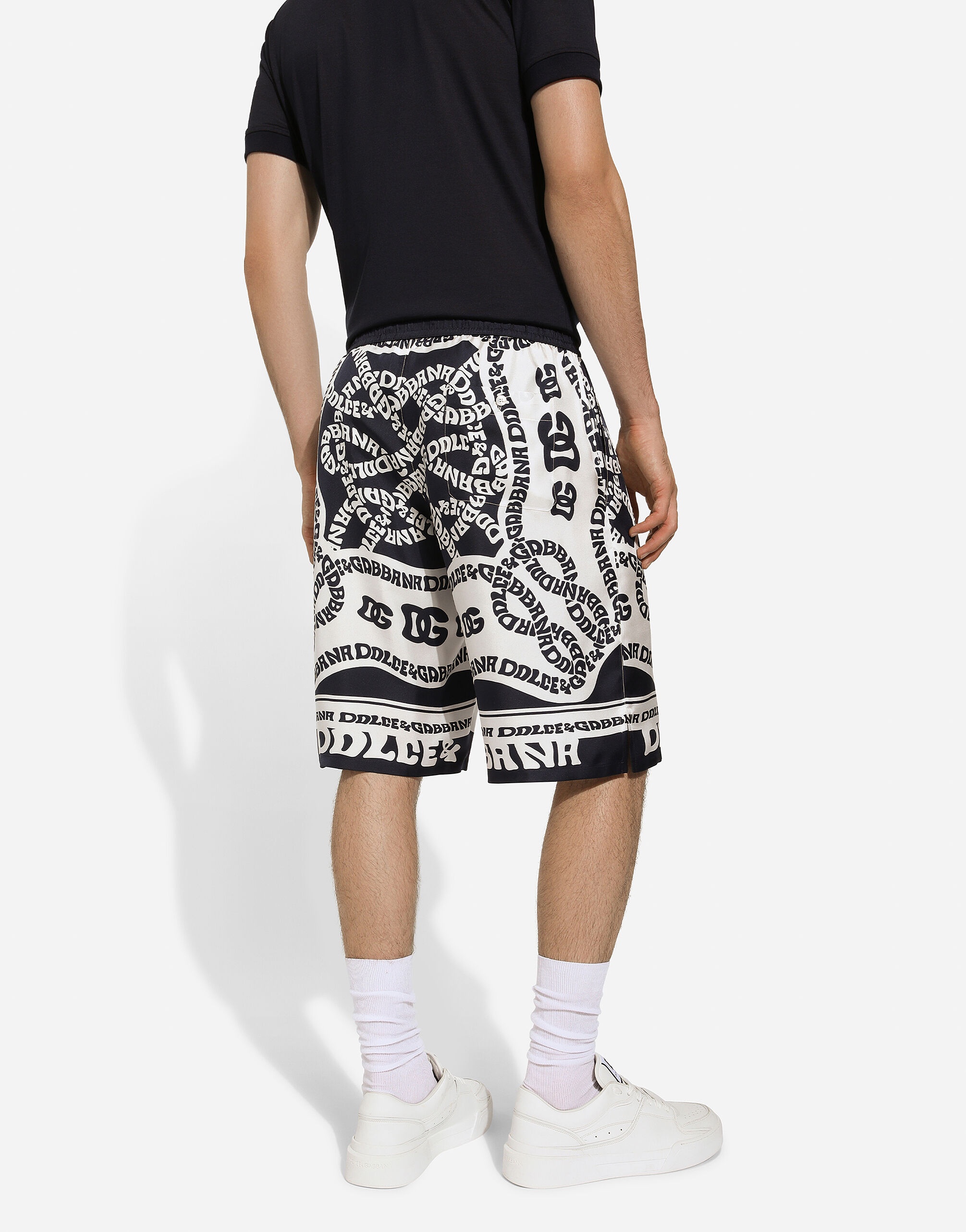 Marina-print silk twill shorts - 4