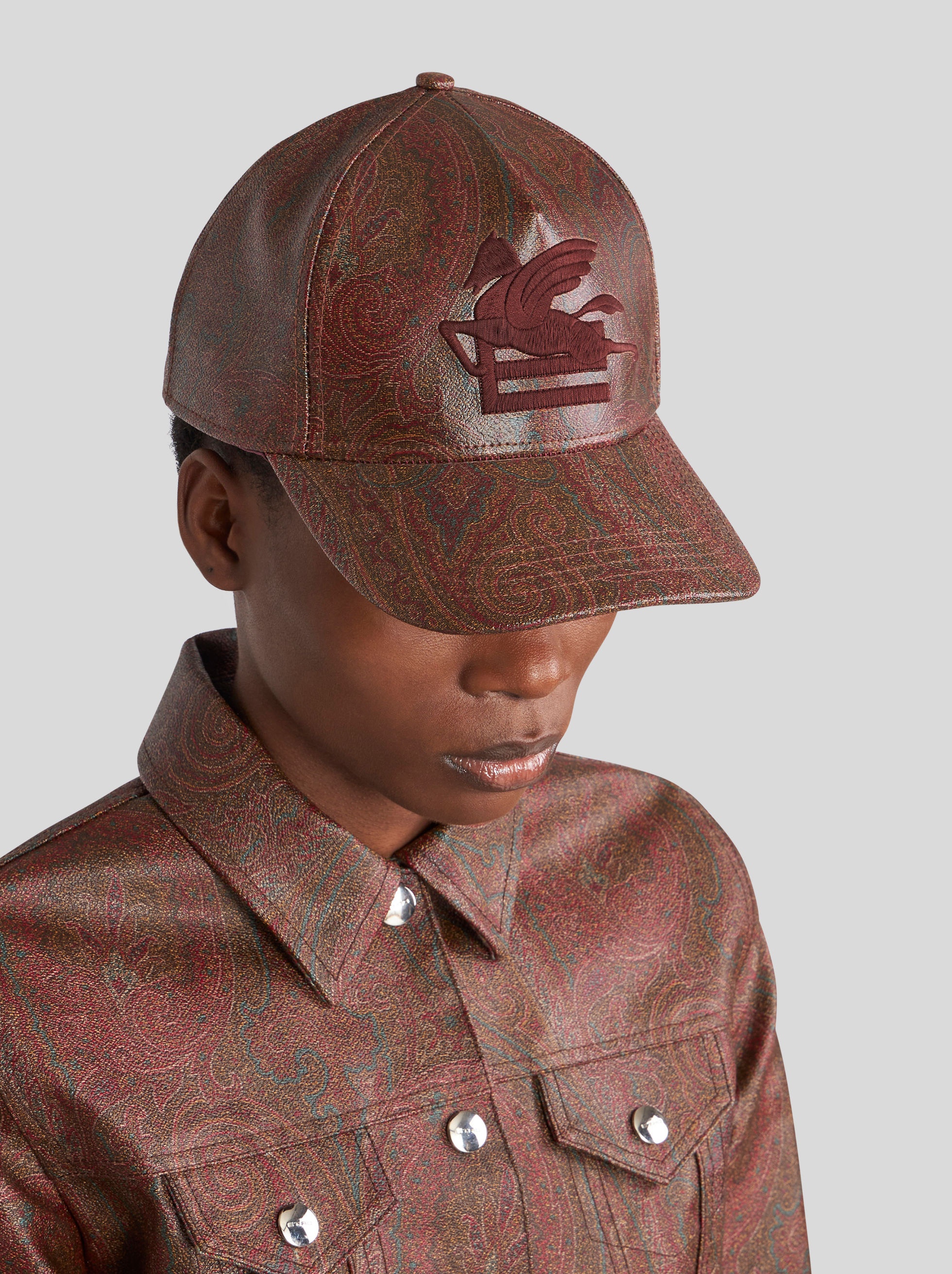 Etro Burgundy Women's Hat | yoox | REVERSIBLE
