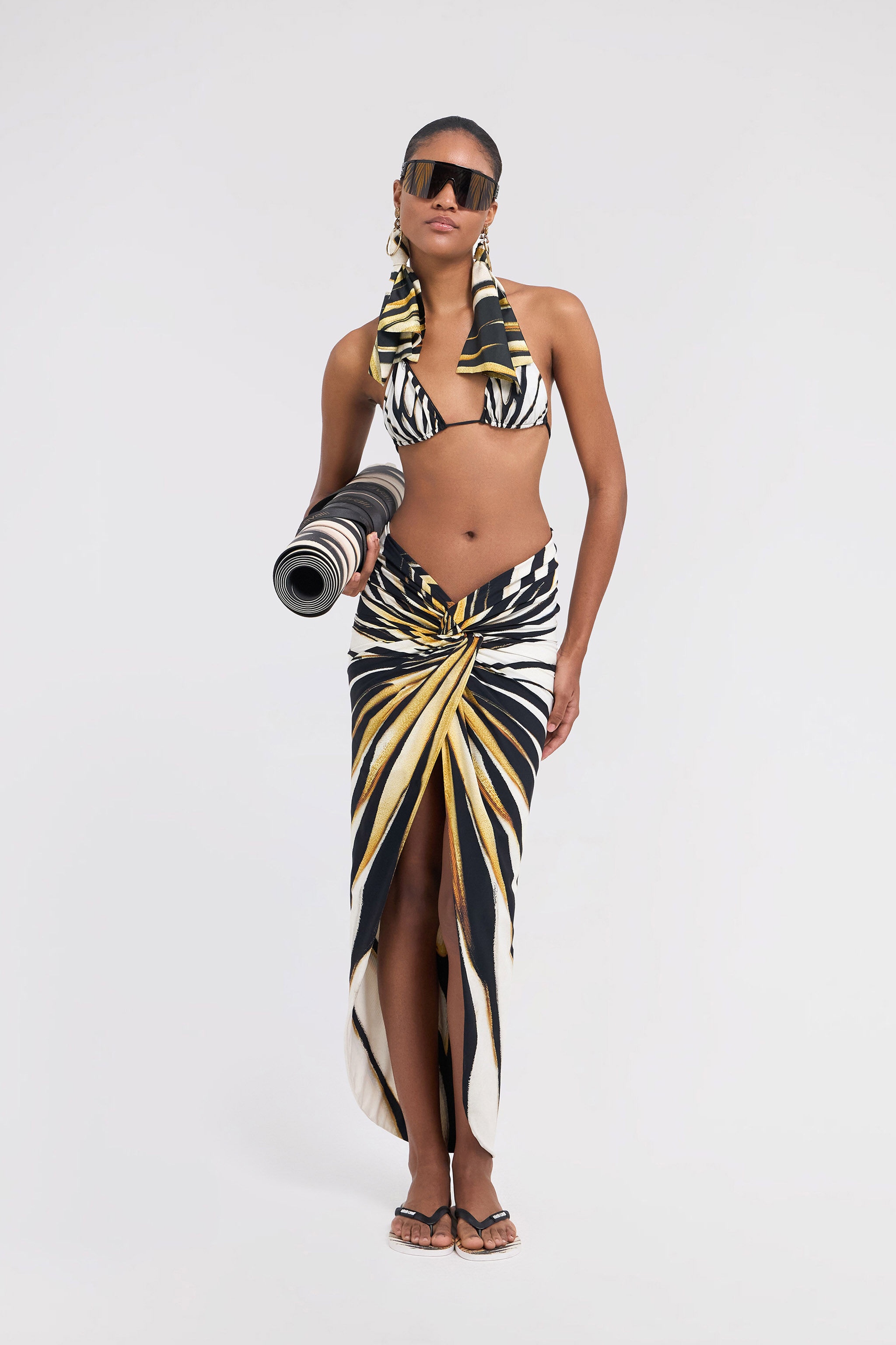 Ray Of Gold Print Swimsuit Bikini Top - 2