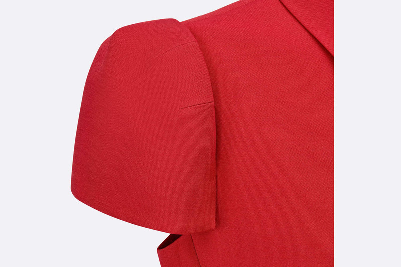 Fitted Short-Sleeved Jacket 3