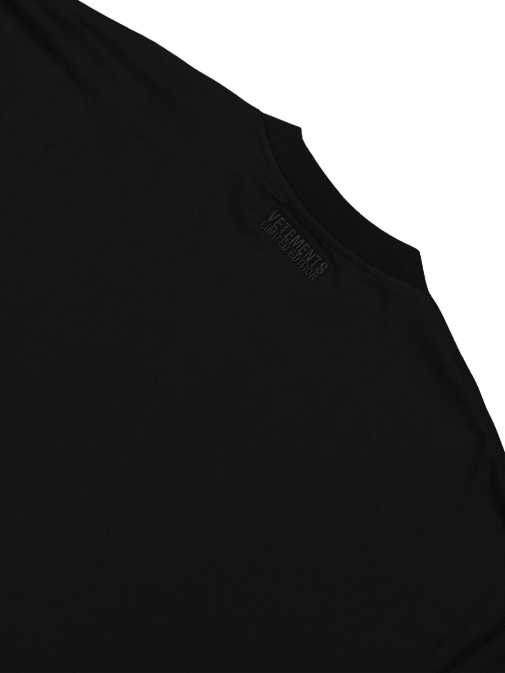 logo-print T-shirt - 4
