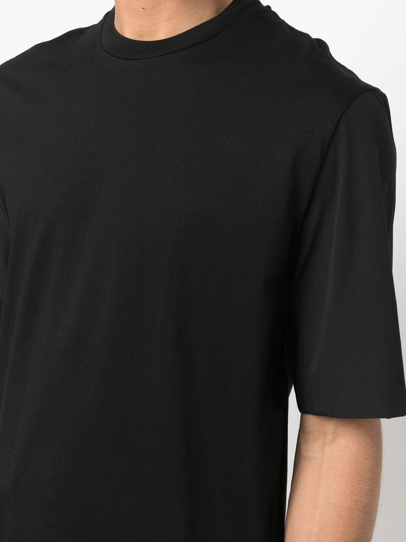 round neck T-shirt 5