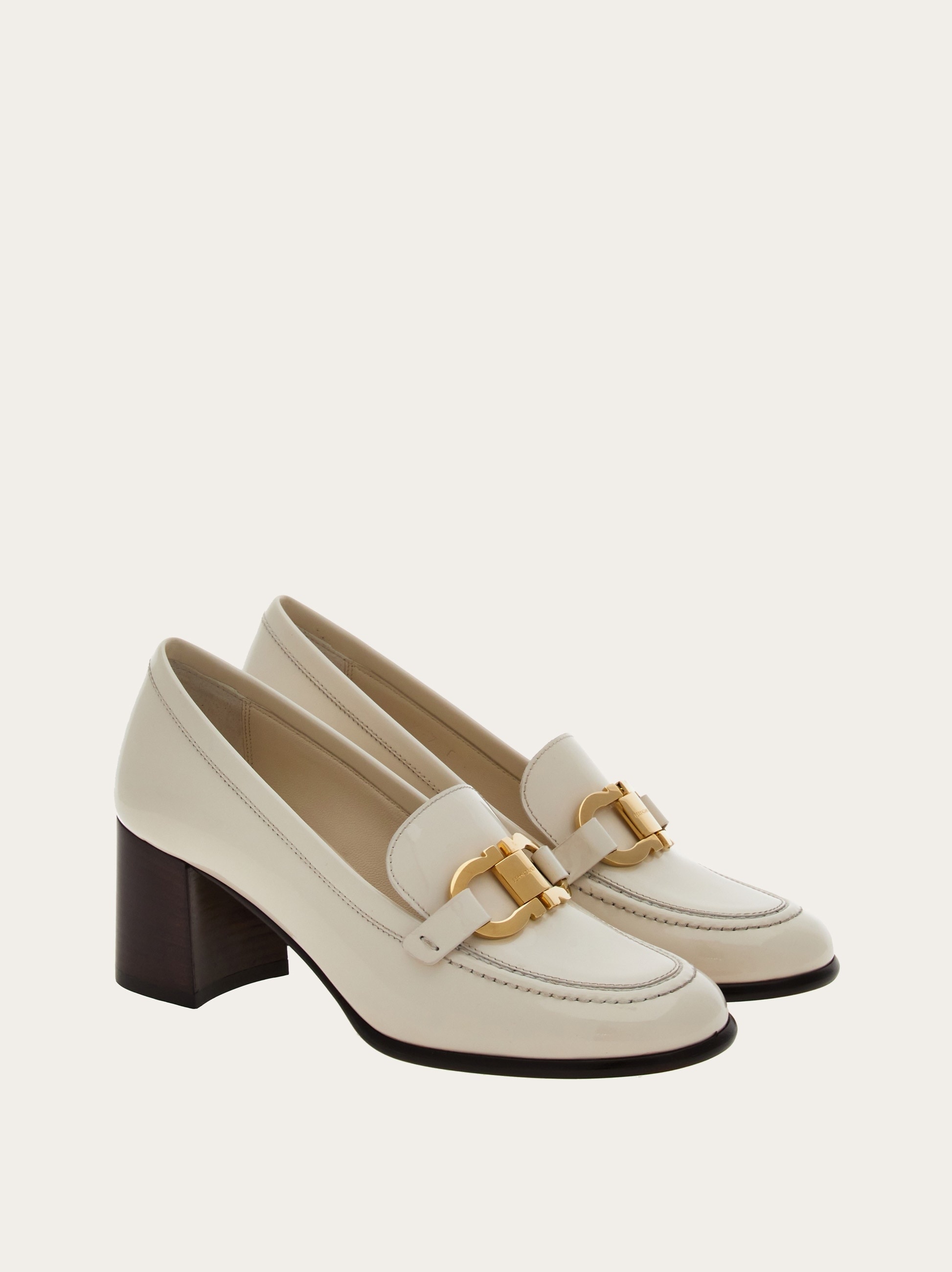 Heeled loafer with Gancini ornament - 5
