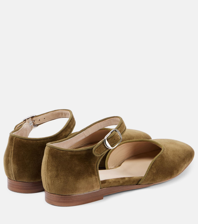 LE MONDE BÉRYL Velvet flats outlook
