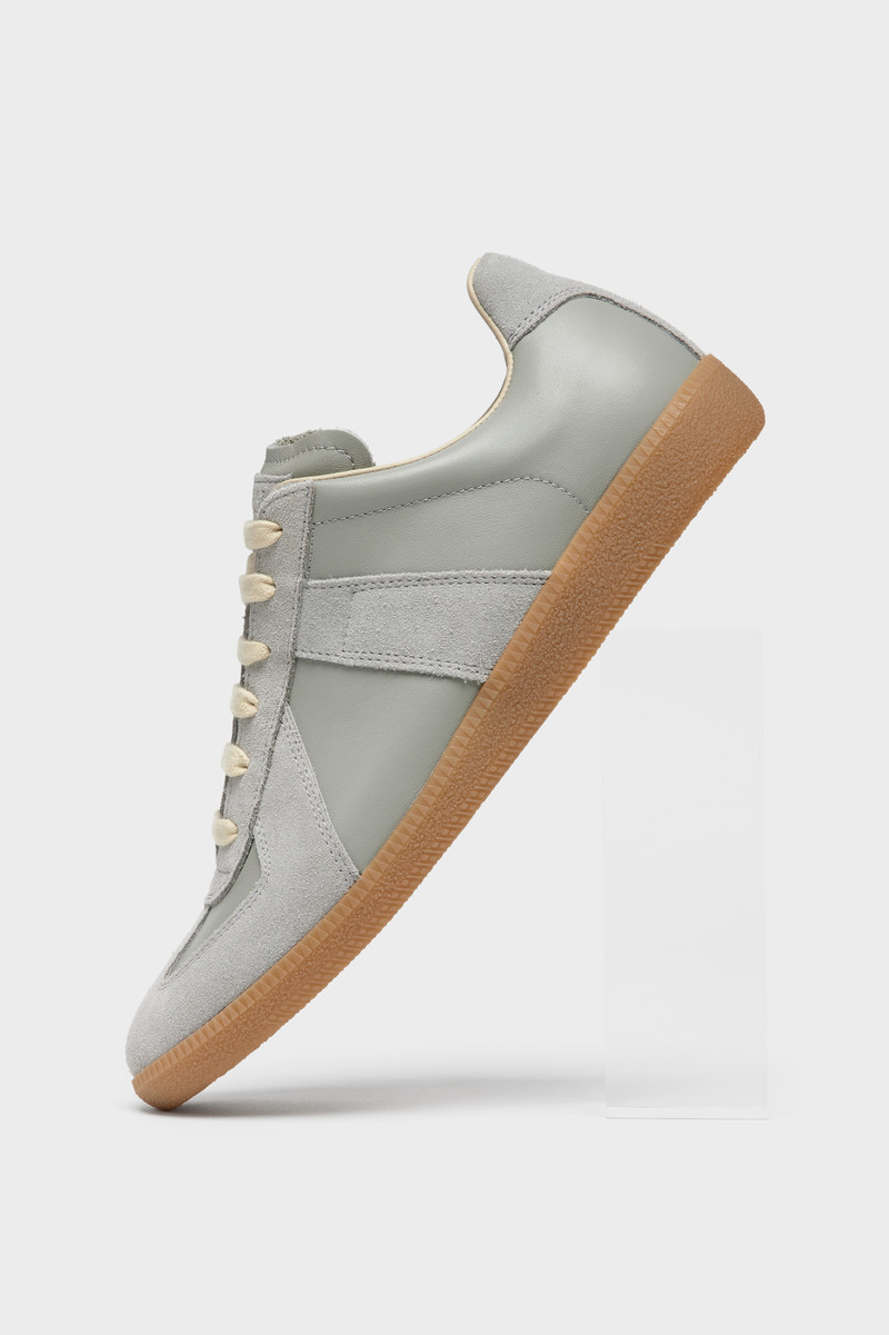 Maison Margiela Replica sneakers outlook