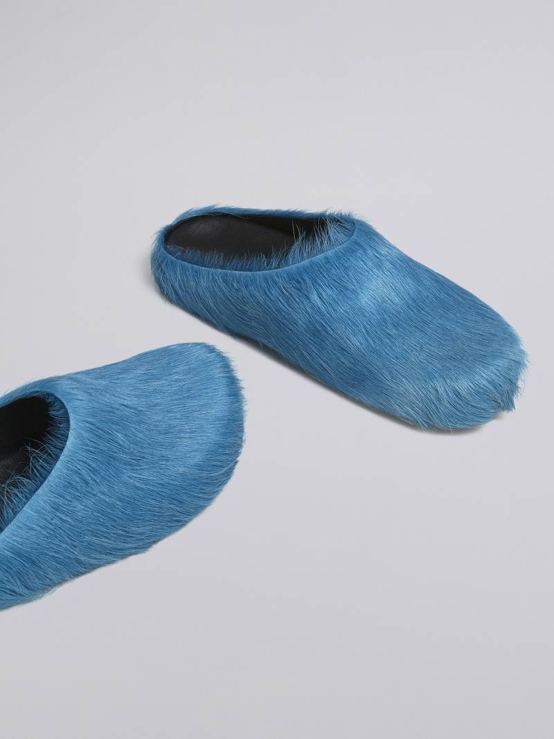 BLUE LONG HAIR CALFSKIN FUSSBETT SABOT 5